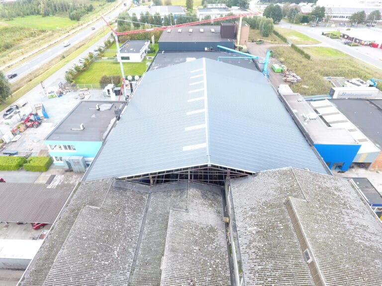 vervangen Eternit asbest golfplaten bij dakrenovatie door Indur Industriele dakwerken